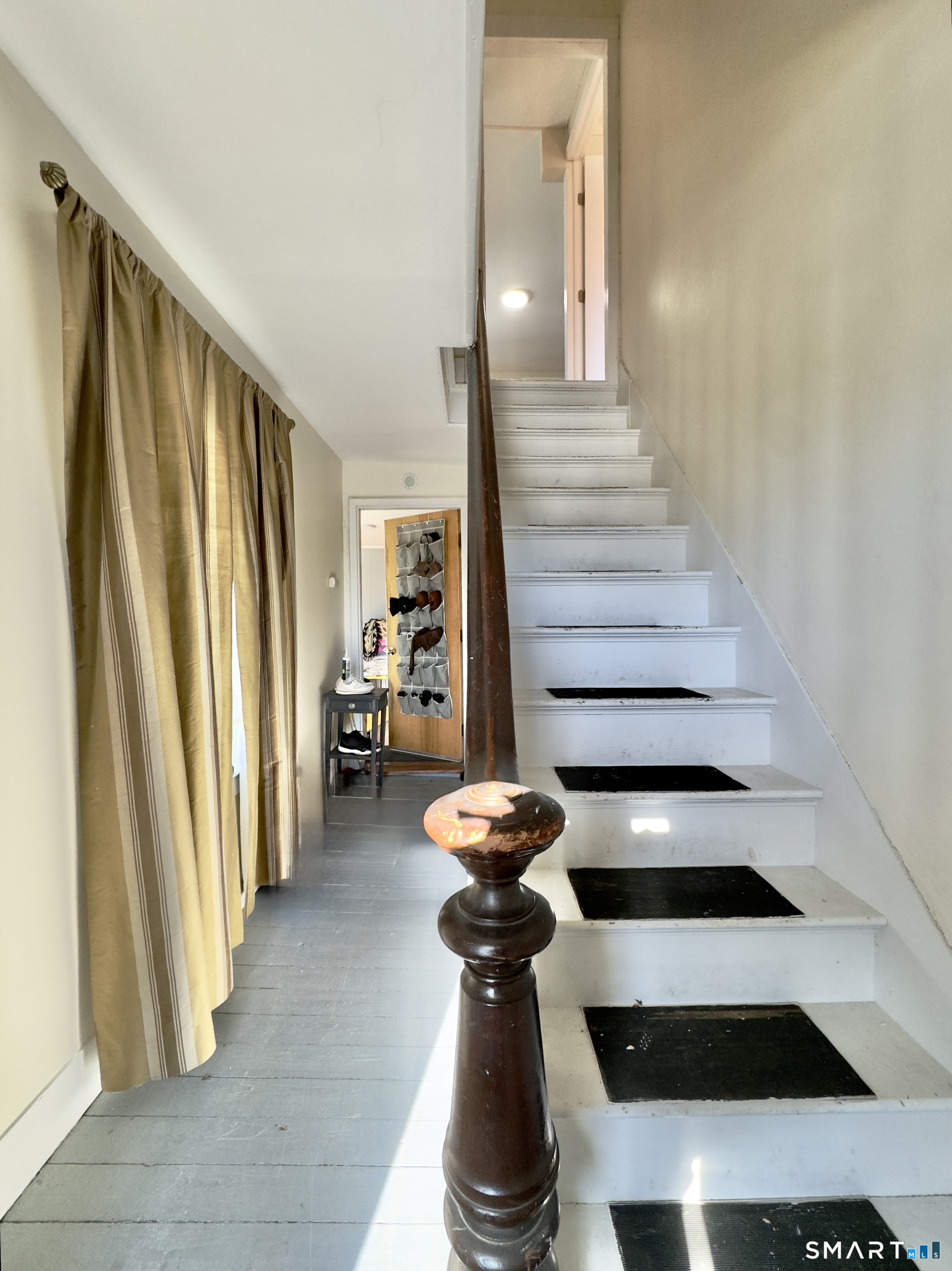 186 West Washington Street, Unit 2 Bristol, CT 06010 - Photo 5 of 28