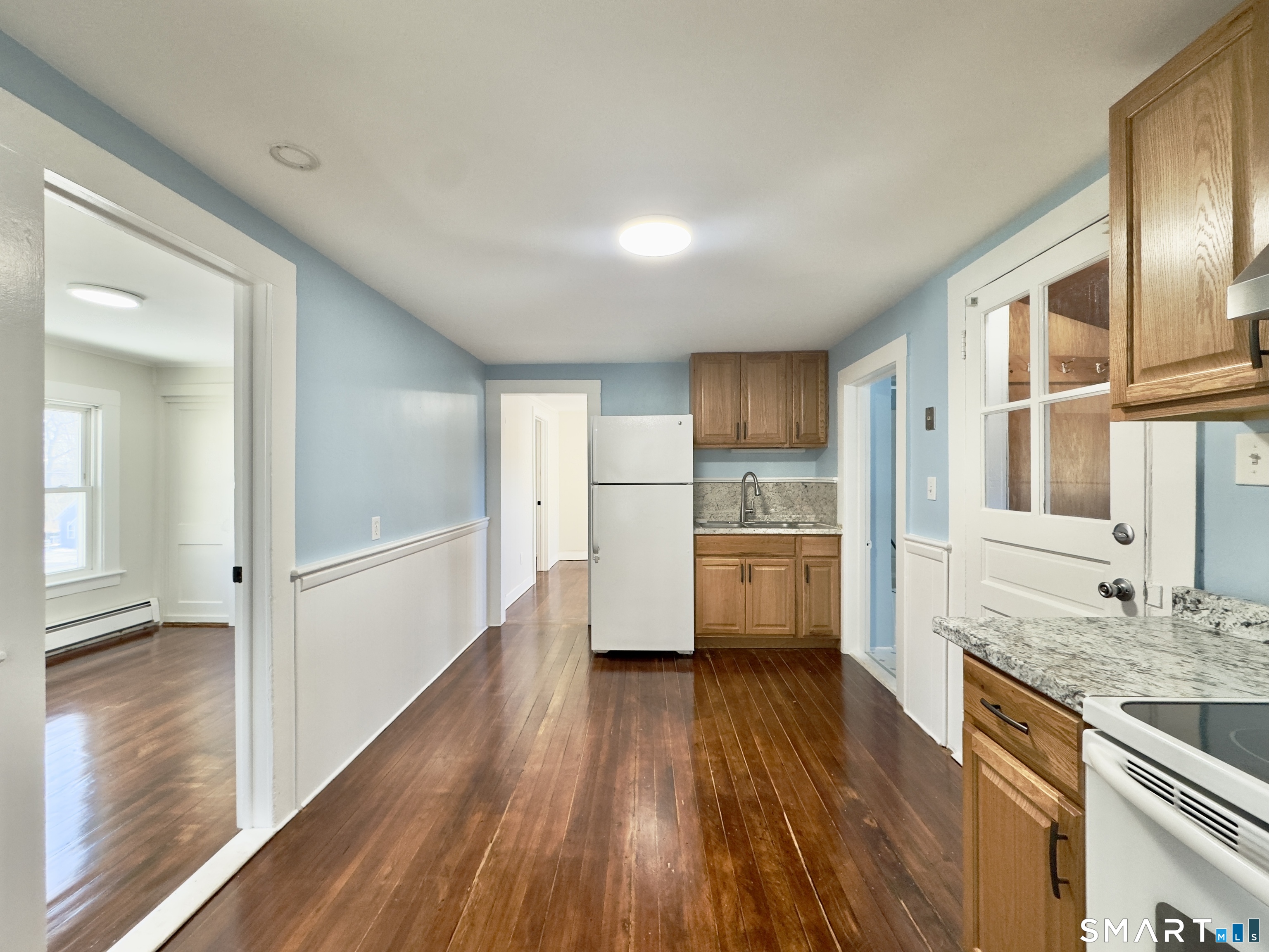 186 West Washington Street, Unit 2 Bristol, CT 06010 - Photo 8 of 28