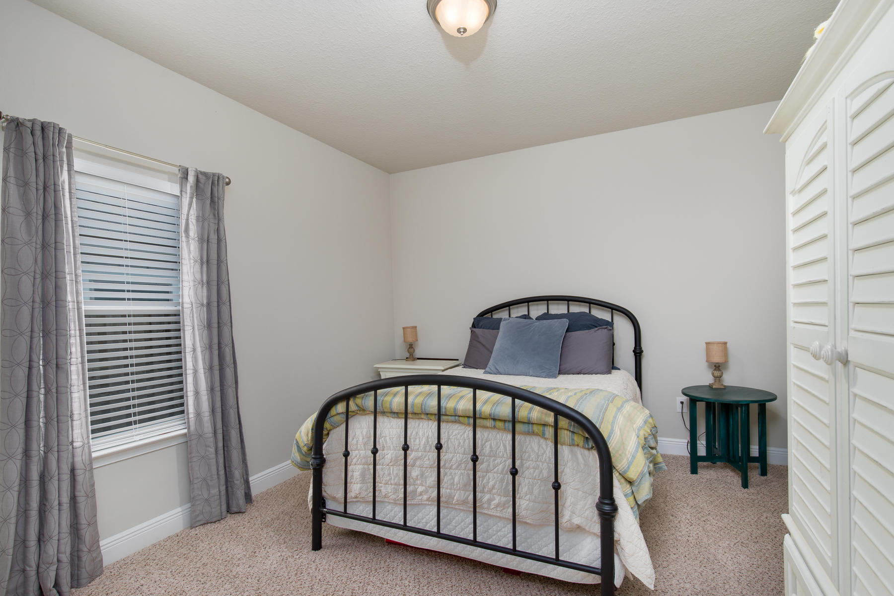 266 Windchime Way Freeport, FL 32439 - Photo 12 of 20 Gallery Image 12