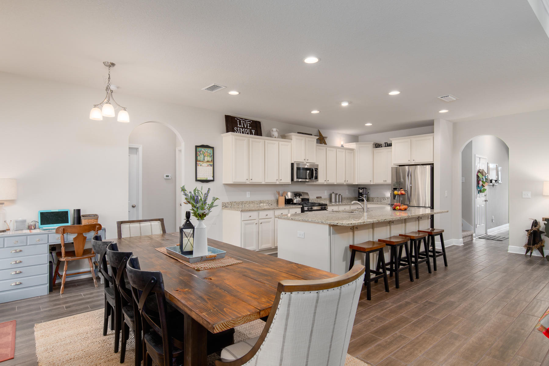 266 Windchime Way Freeport, FL 32439 - Photo 8 of 20 Gallery Image 8