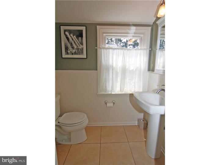 620 South Devon Avenue Wayne, PA 19087 - Photo 18 of 25 Gallery Image 18