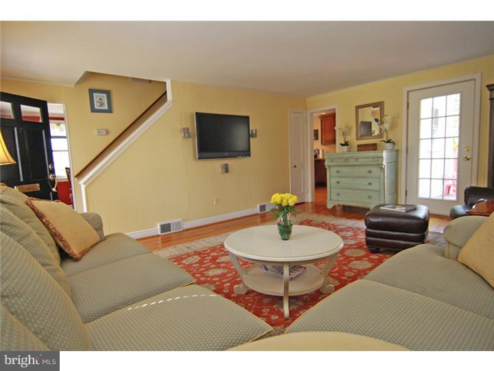 620 South Devon Avenue Wayne, PA 19087 - Photo 6 of 25 Gallery Image 6