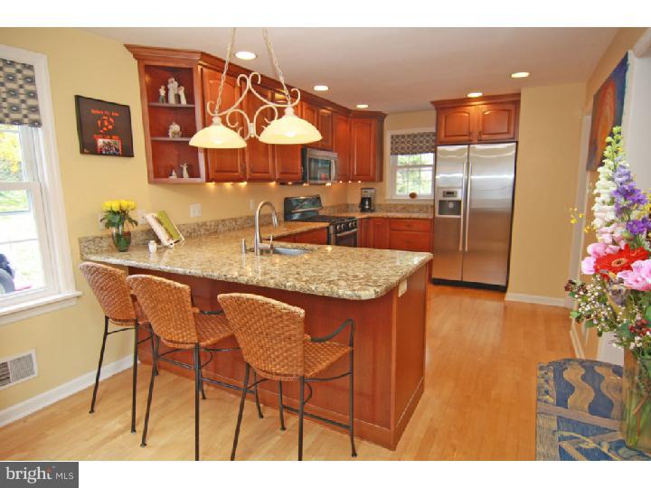 620 South Devon Avenue Wayne, PA 19087 - Photo 7 of 25 Gallery Image 7