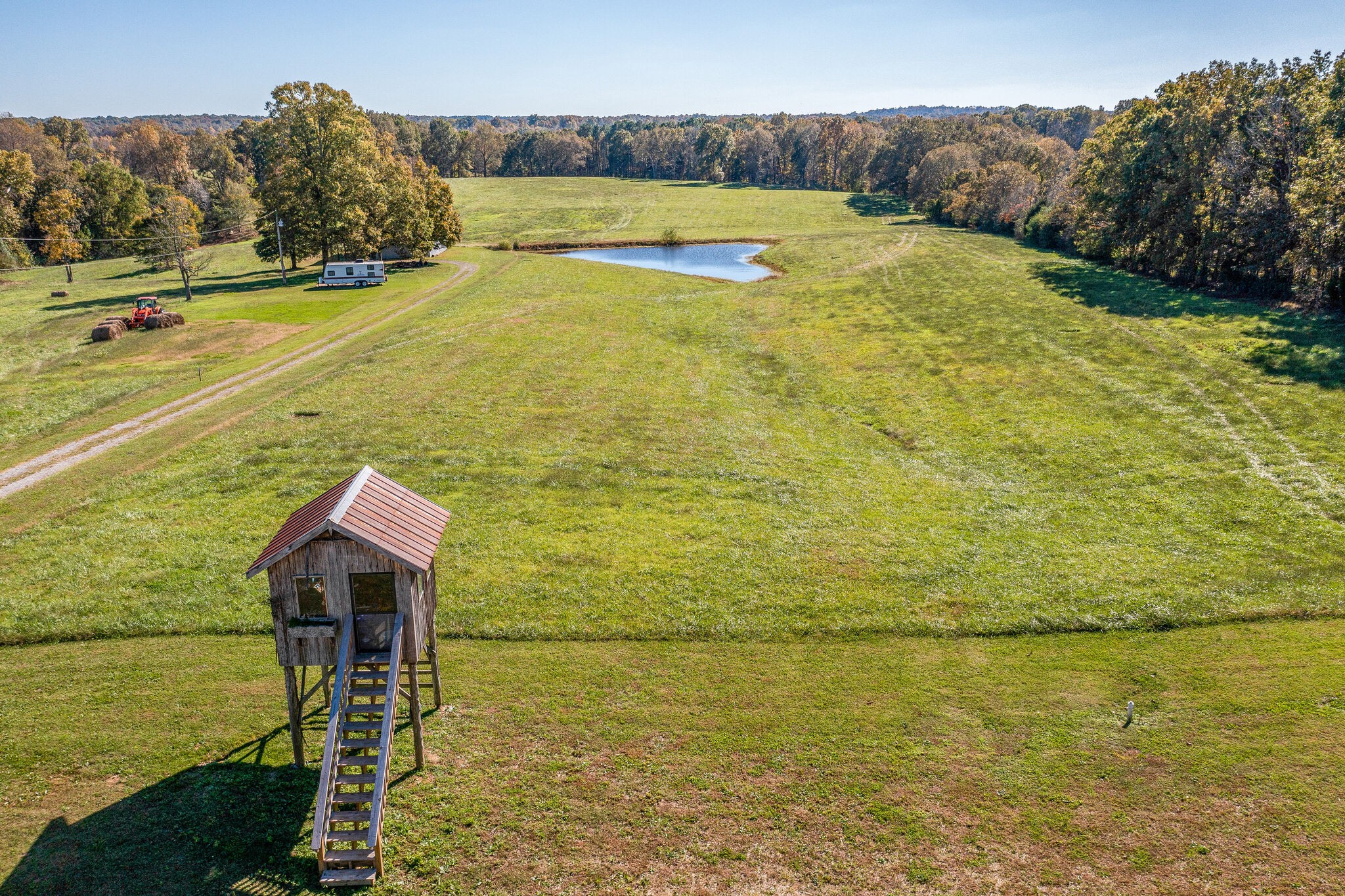 2154 Abiff Road Burns, TN 37029 - Photo 7 of 50 a view of swimming pool with an ocean view
