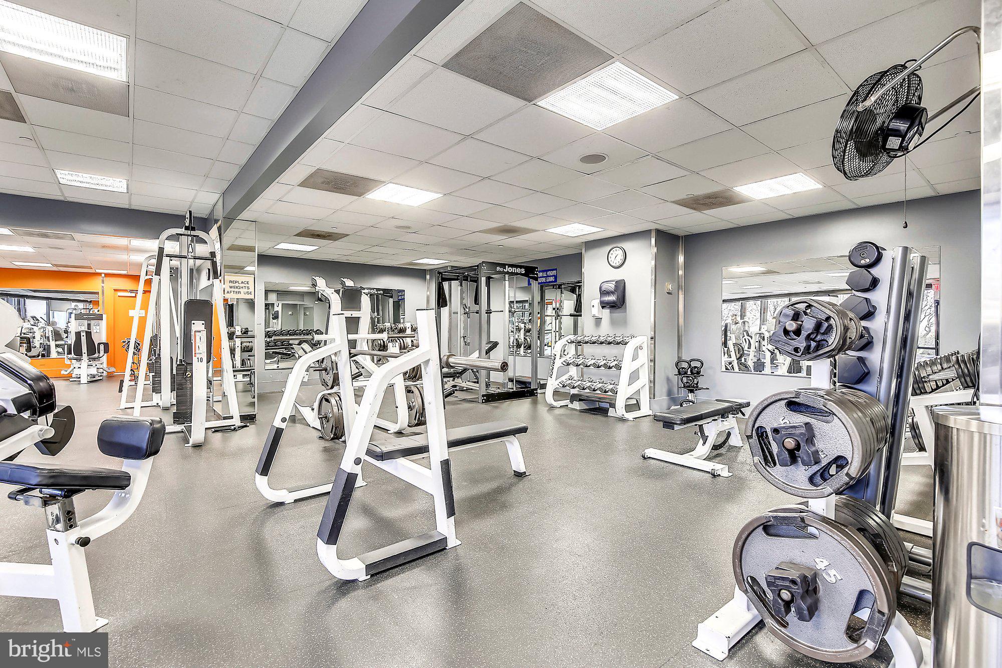 5225 Pooks Hill Road, Unit 629S Bethesda, MD 20814 - Photo 40 of 58 a view of a room with gym equipment