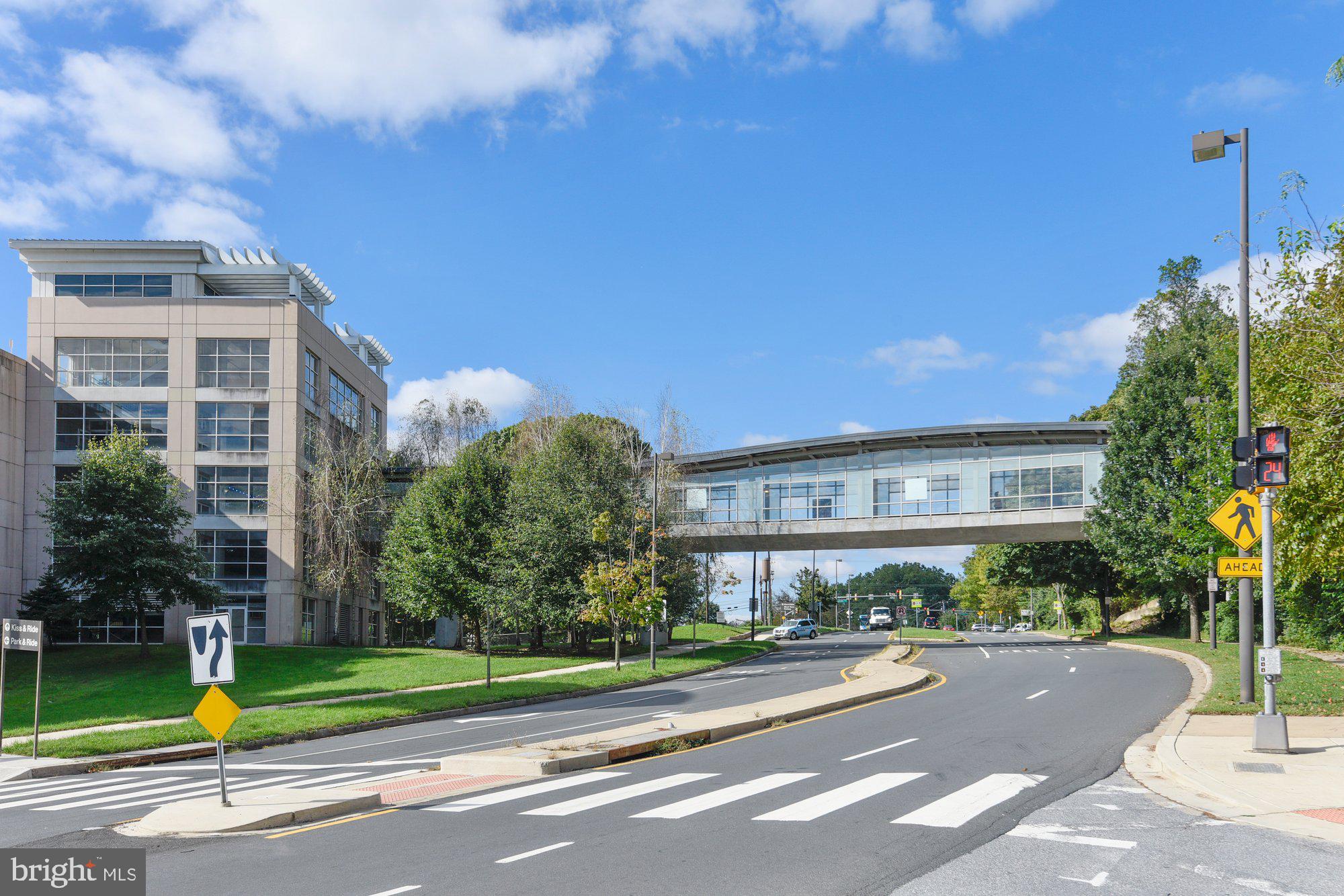 5225 Pooks Hill Road, Unit 629S Bethesda, MD 20814 - Photo 54 of 58 a view of a building and a street