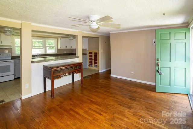 $325,000 | 50 Taft Street, Black Mountain, NC 28711