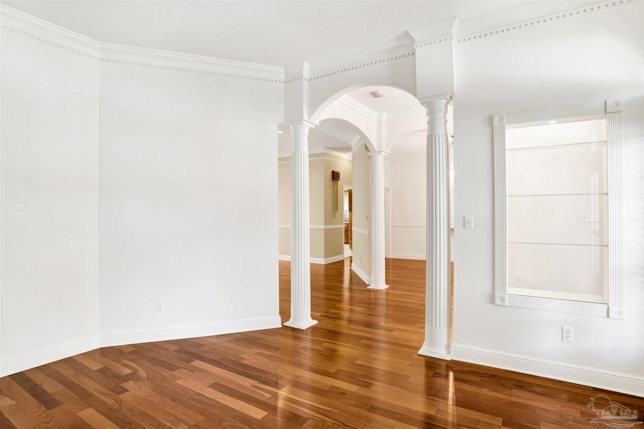 6020 Otter Point Road Pensacola, FL 32504 - Photo 12 of 49 Gallery Image 12