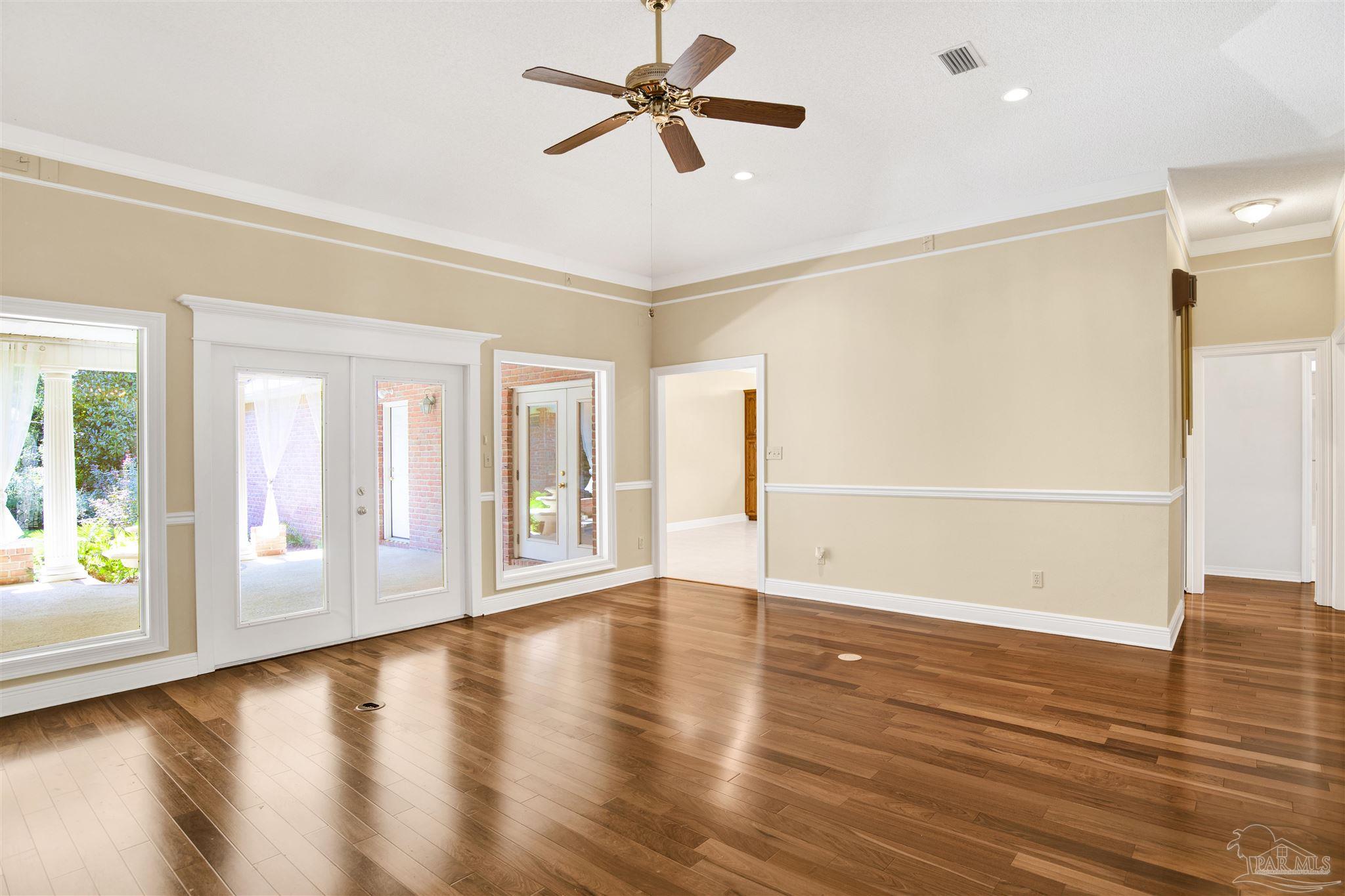 6020 Otter Point Road Pensacola, FL 32504 - Photo 26 of 49 Gallery Image 26
