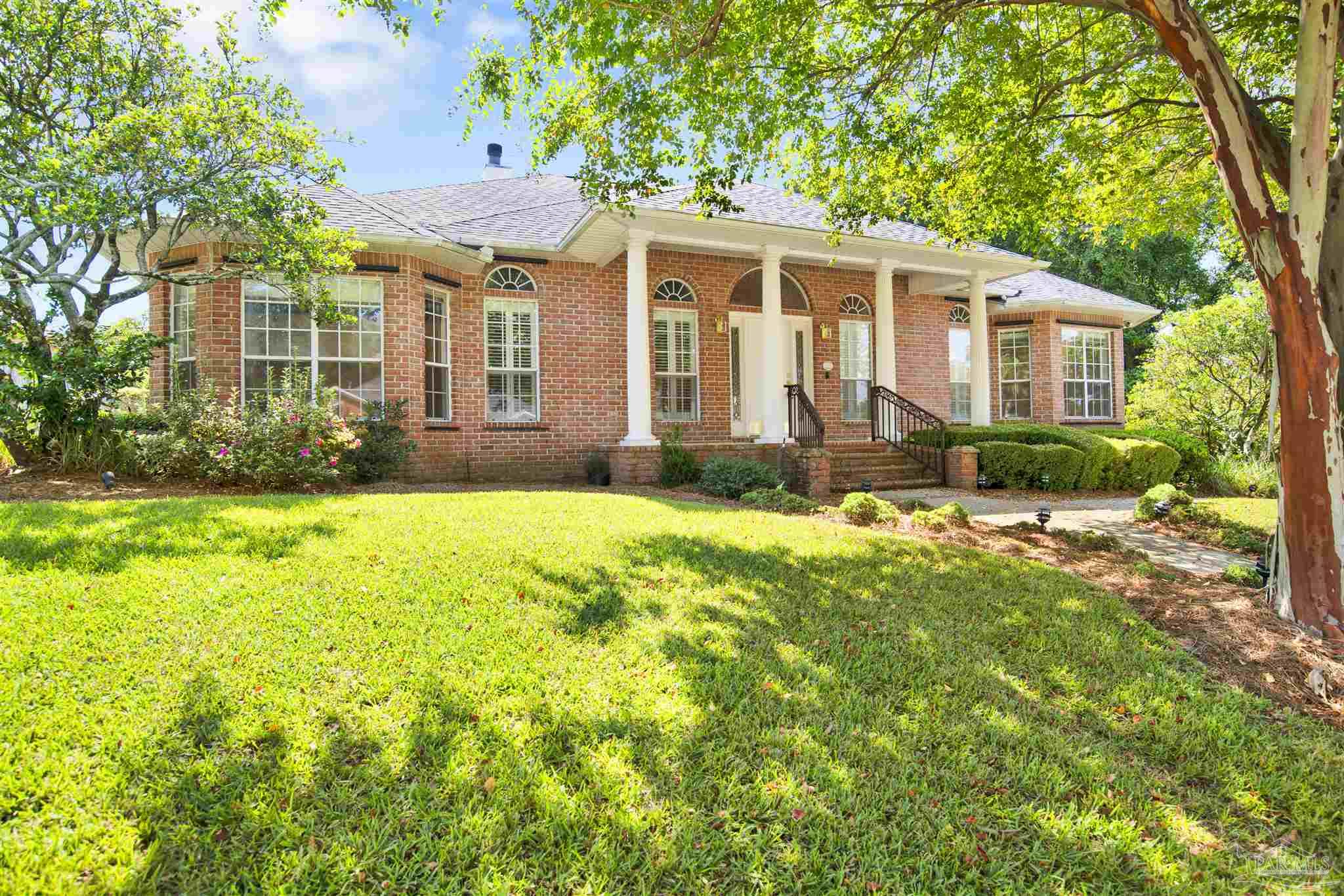 6020 Otter Point Road Pensacola, FL 32504 - Photo 4 of 49 Gallery Image 4