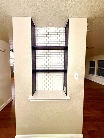 a picture of a window
