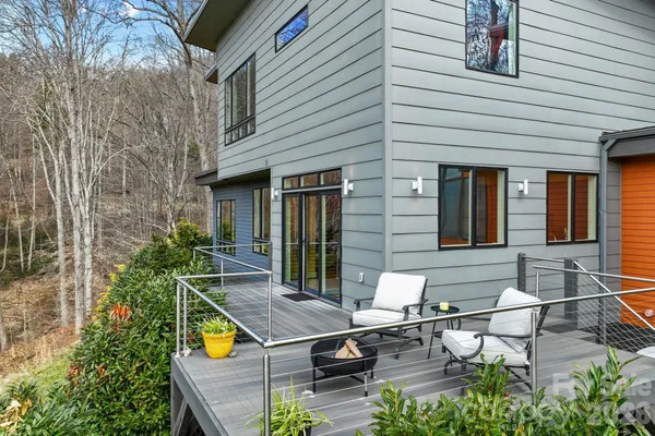 $1,100,000 | 404 Amanda Drive, Mars Hill, NC 28754