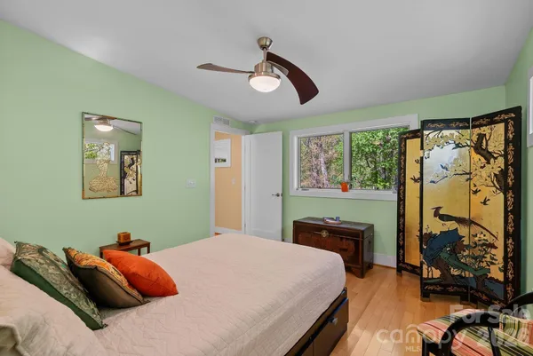 $1,100,000 | 404 Amanda Drive, Mars Hill, NC 28754