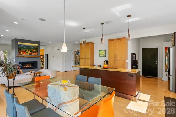 $1,100,000 | 404 Amanda Drive, Mars Hill, NC 28754