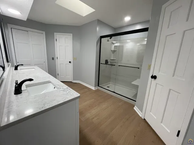 $429,900 | 2401 West View Terrace, Emporia, KS 66801