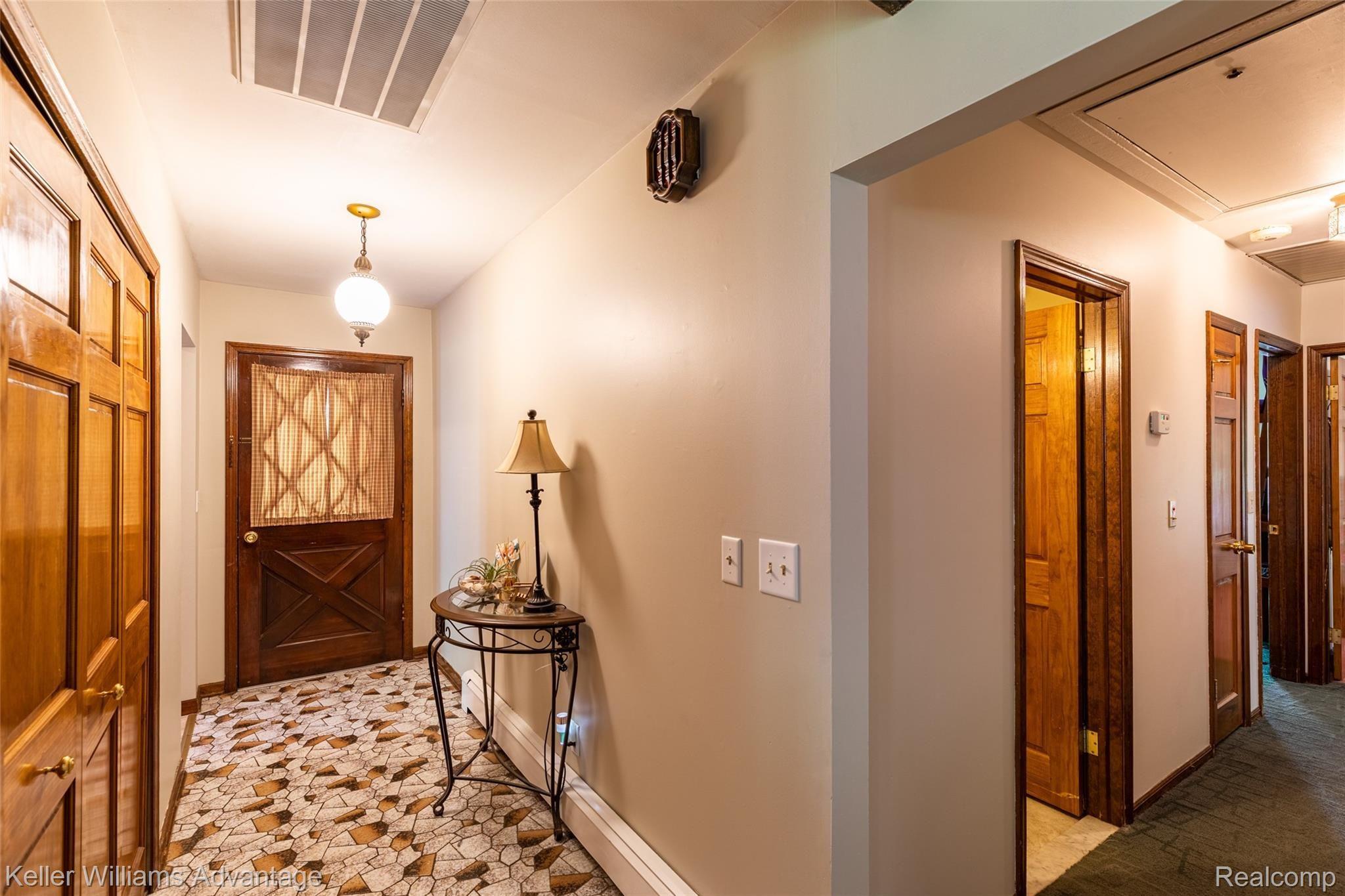 4540 Denton Road Canton, MI 48188 - Photo 16 of 38 16.Foyer