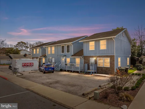 $325,000 | 301 142nd Street, Unit 4, Ocean City, MD 21842