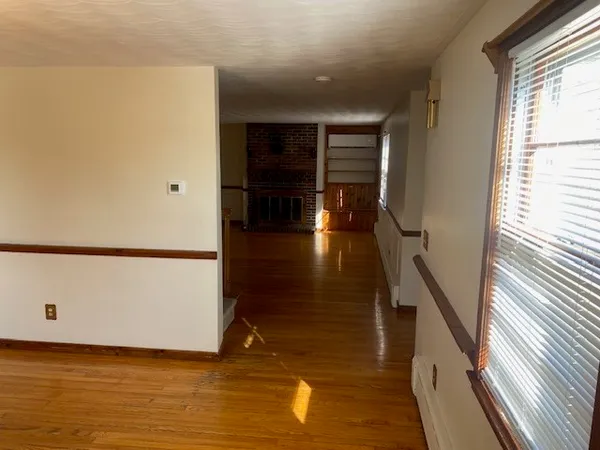 $3,975 | 175 Clinton Road, Sterling, MA 01564