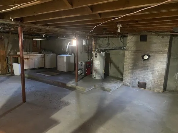 $3,975 | 175 Clinton Road, Sterling, MA 01564