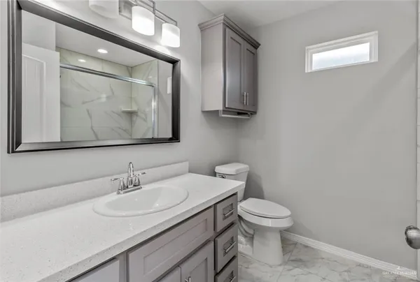 $1,950 | 6000 North Cuesta Del Sol Street, Edinburg, TX 78542