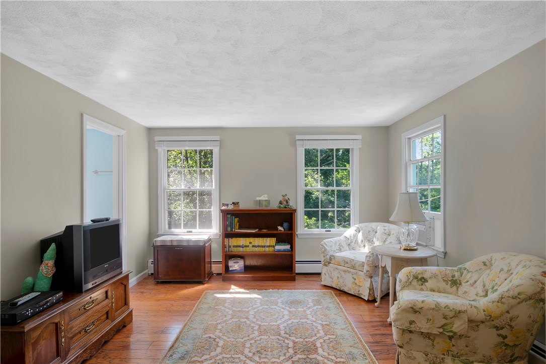685 Matteson Road Coventry, RI 02816 - Photo 23 of 41