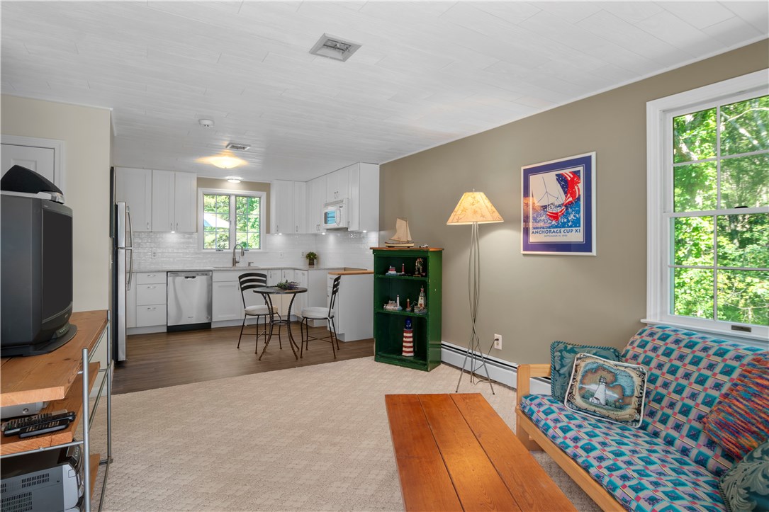 685 Matteson Road Coventry, RI 02816 - Photo 33 of 41
