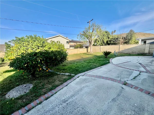 $3,500 | 3555 Dixie Lane, Riverside, CA 92503
