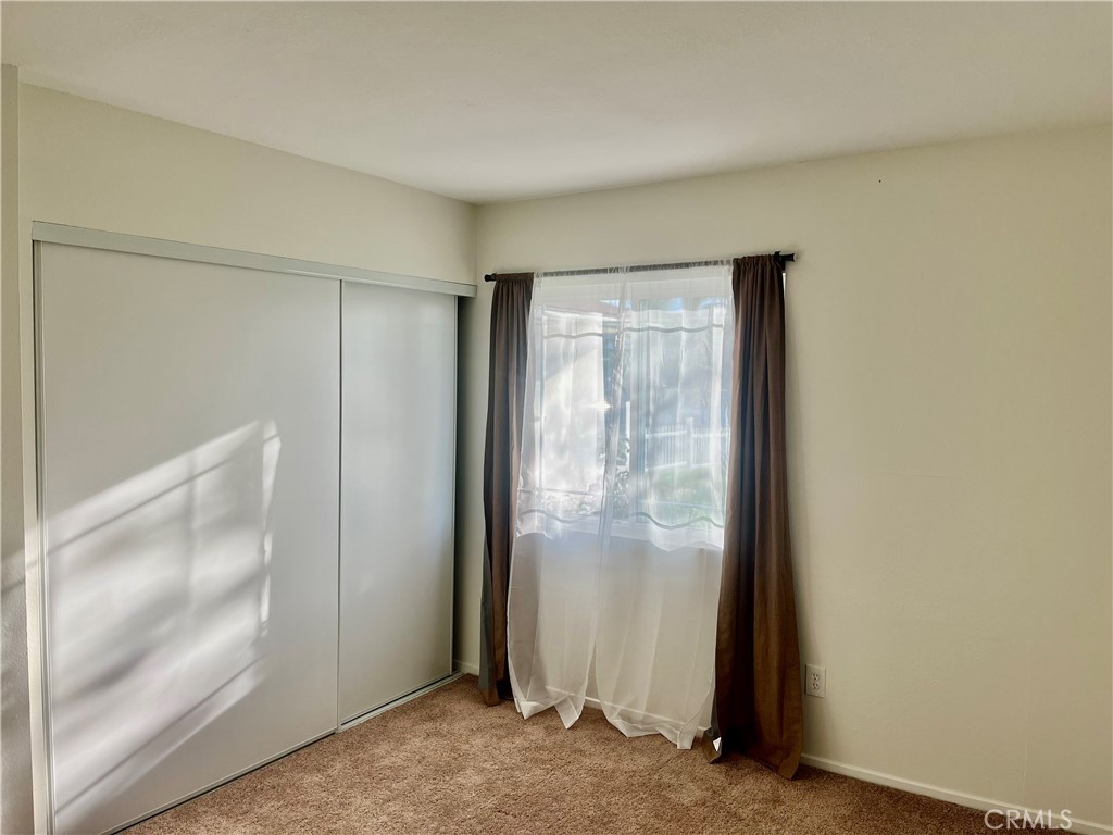 3555 Dixie Lane Riverside, CA 92503 - Photo 9 of 17