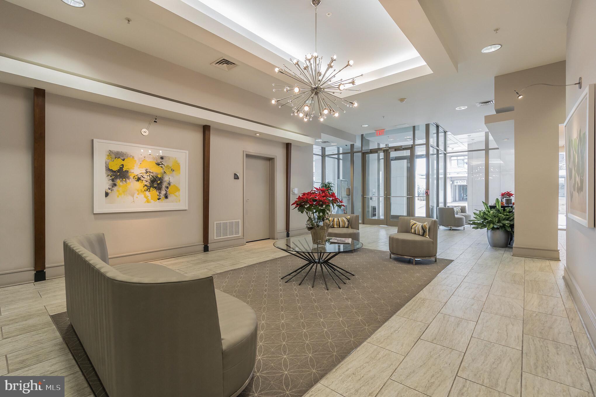 3600 South Glebe Road, Unit 531W Arlington, VA 22202 - Photo 21 of 30 Lobby