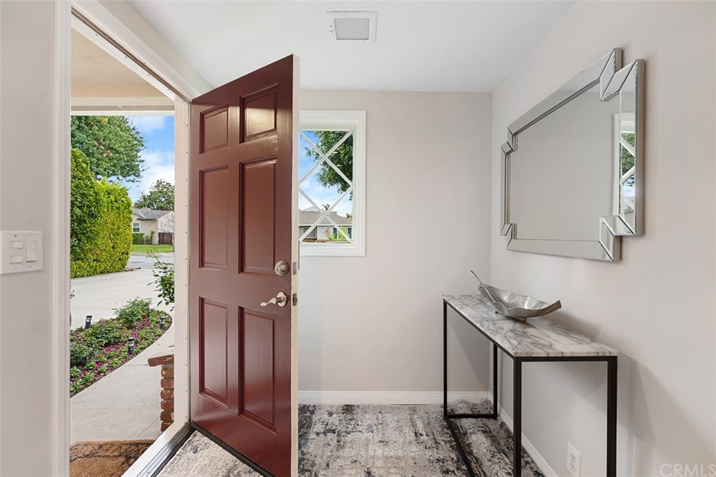 617 Santa Rosa Road Arcadia, CA 91007 - Photo 3 of 44