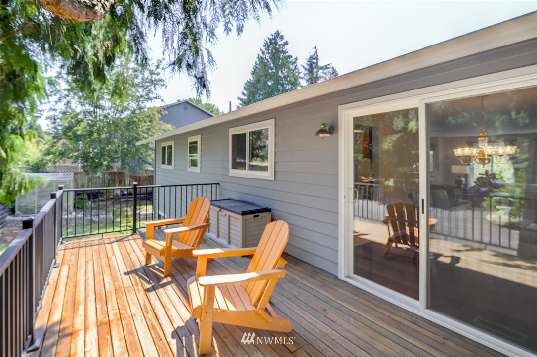 21328 6th Avenue West Bothell, WA 98021 - Photo 14 of 37