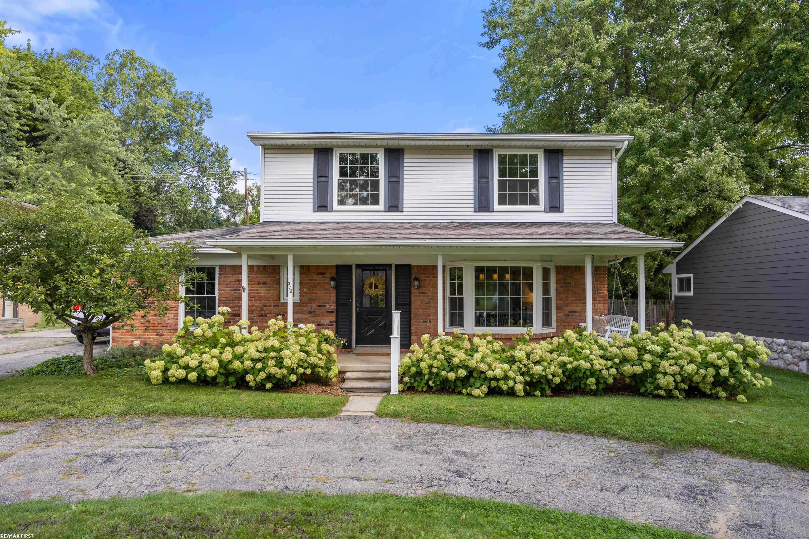 373 Red Oak Lane Rochester Hills, MI 48307 - Photo 5 of 59