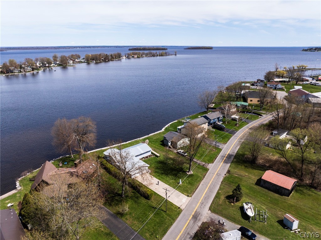 9092 Beach Road Cicero, NY 13029 - Photo 7 of 50