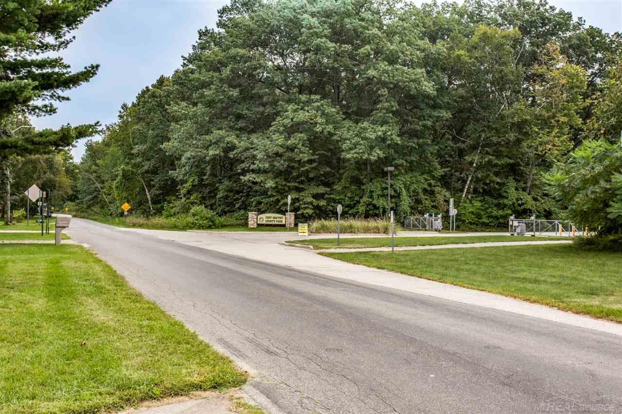 3352 Metcalf Road Fort Gratiot, MI 48059 - Photo 26 of 32 Entrance to Ft. Gratiot Park