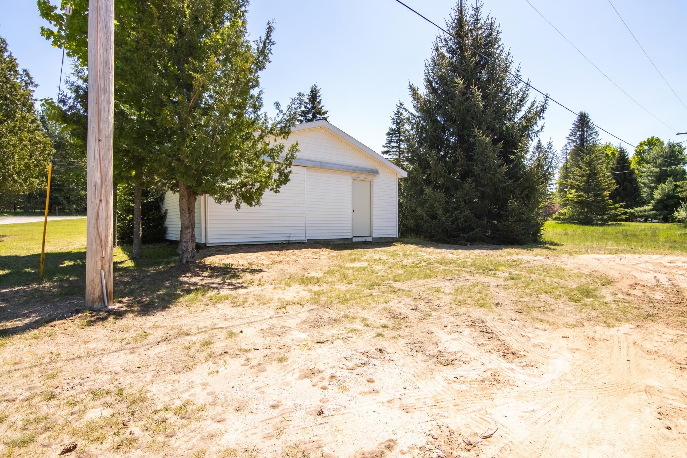 2601 Rushton Road Central Lake, MI 49622 - Photo 27 of 41