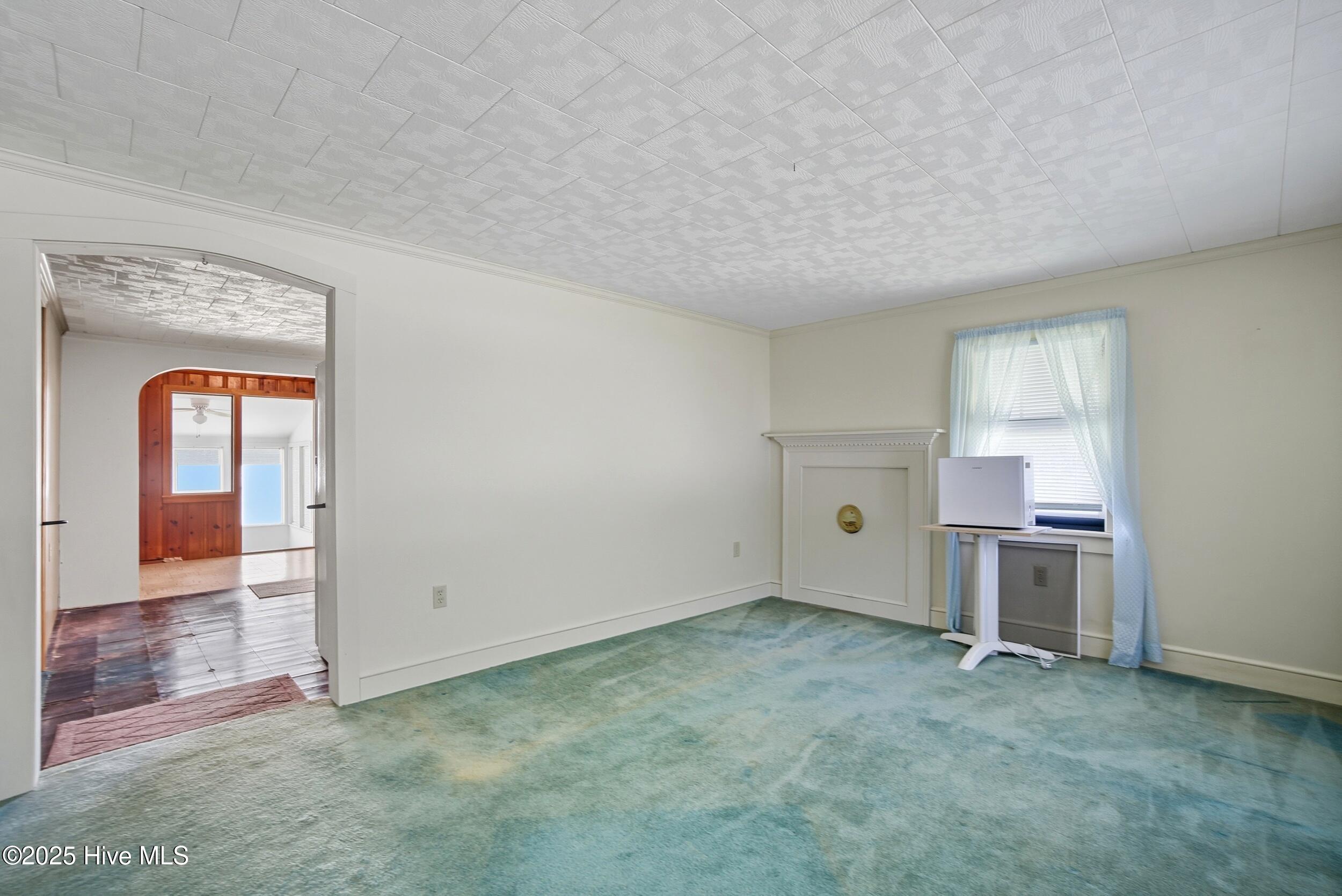 163 Maple Road Maple, NC 27956 - Photo 12 of 30 Living Room