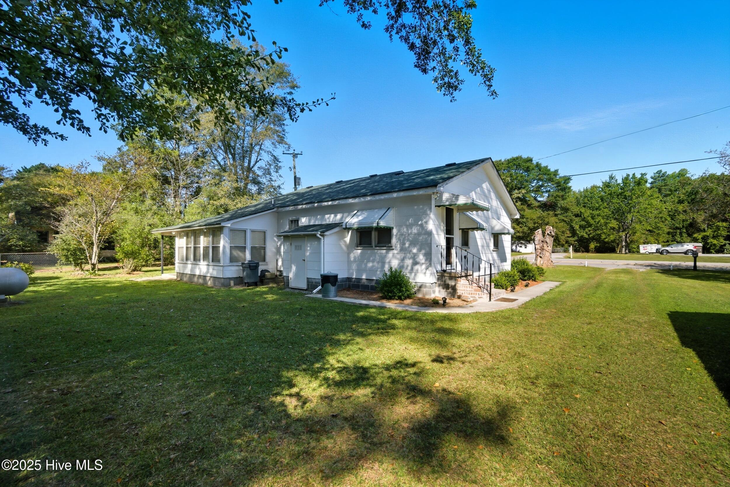 163 Maple Road Maple, NC 27956 - Photo 7 of 30 Back yard