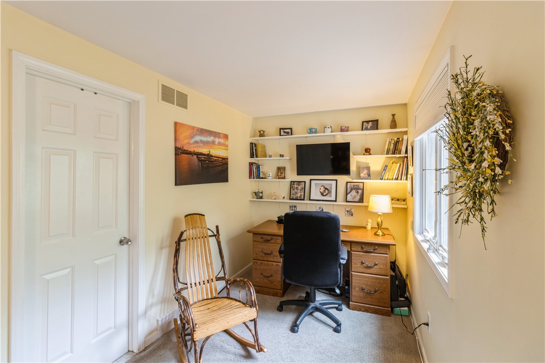 26 Cornhill Place Rochester, NY 14608 - Photo 17 of 24 Office area in Primary Bedroom