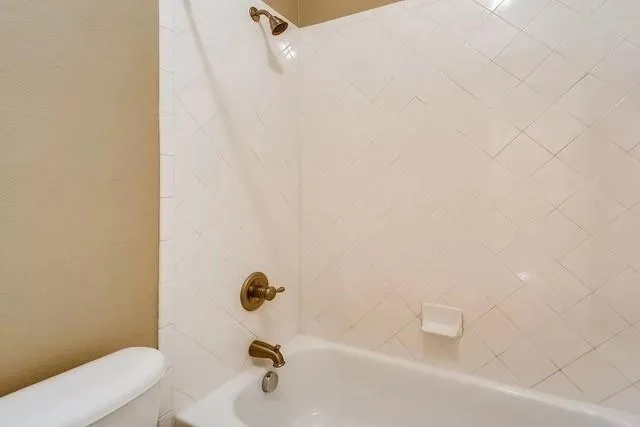 $2,250 | 1400 Chestnut Drive, Savannah, TX 76227