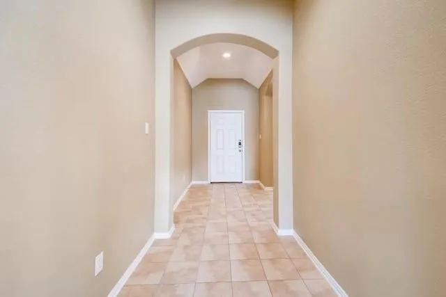 $2,250 | 1400 Chestnut Drive, Savannah, TX 76227