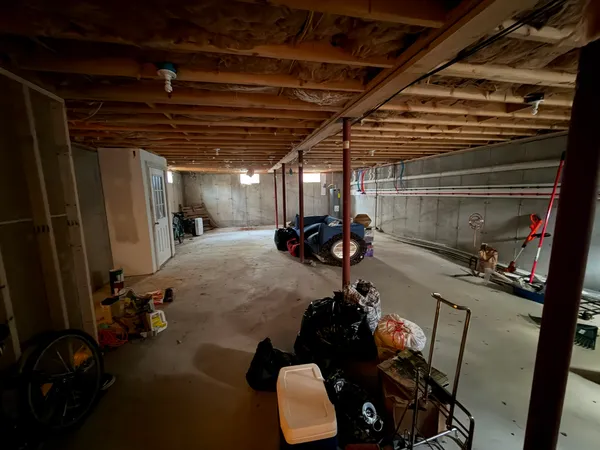 $925,000 | 67 Hudson Avenue, Oak Bluffs, MA 02557