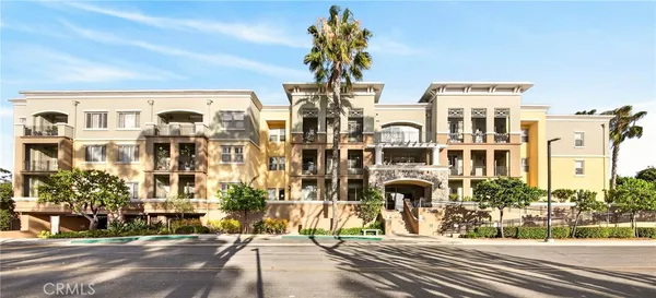 $720,000 | 2605 Sepulveda Boulevard, Unit 122, Torrance, CA 90505