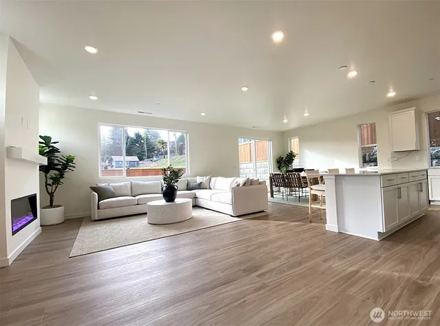 $849,950 | 10412 103rd Court Southeast, Unit SW 23, Lake Stevens, WA 98258