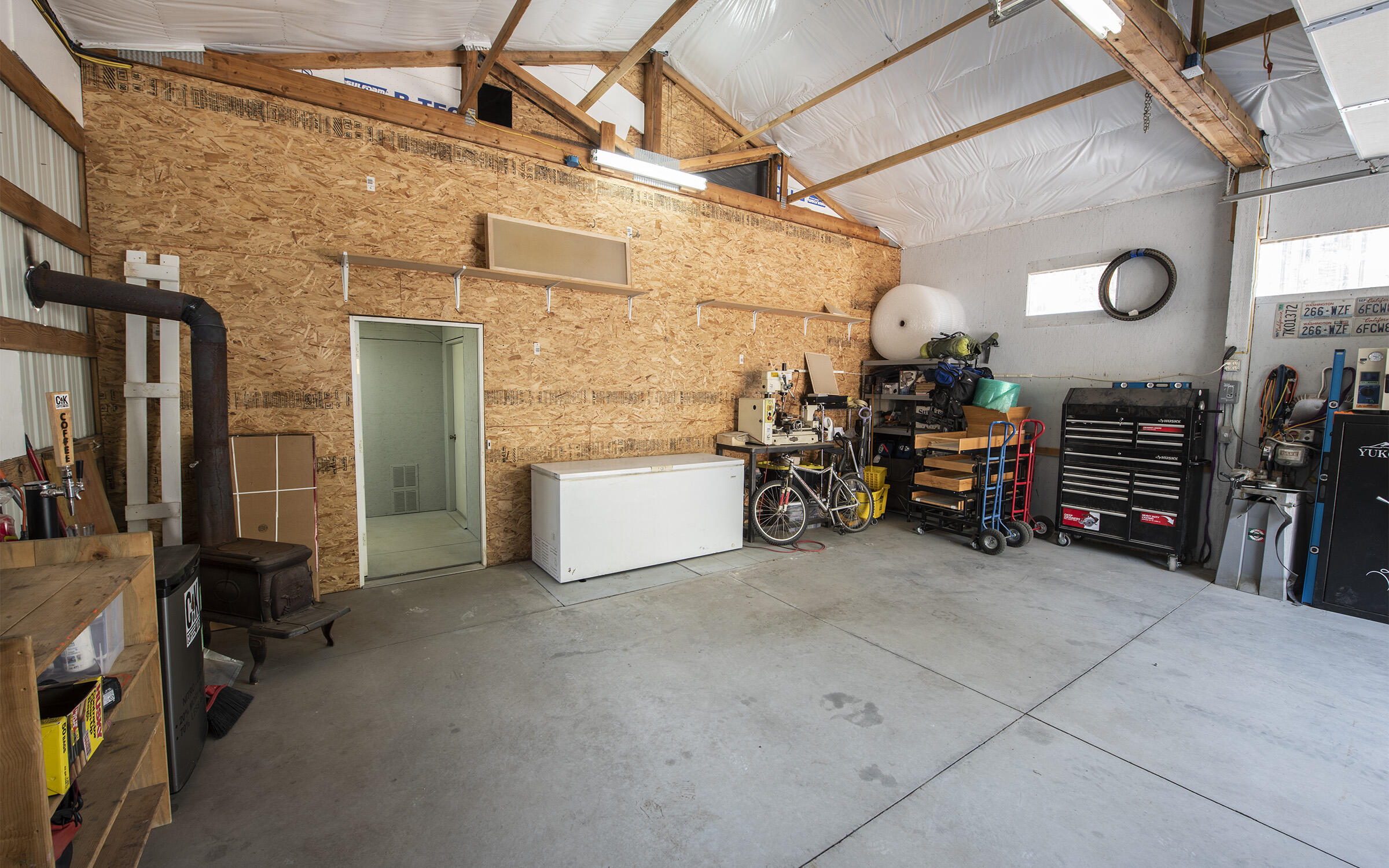 52357 Dustan Road La Pine, OR 97739 - Photo 34 of 37 #22 Inside shop #2