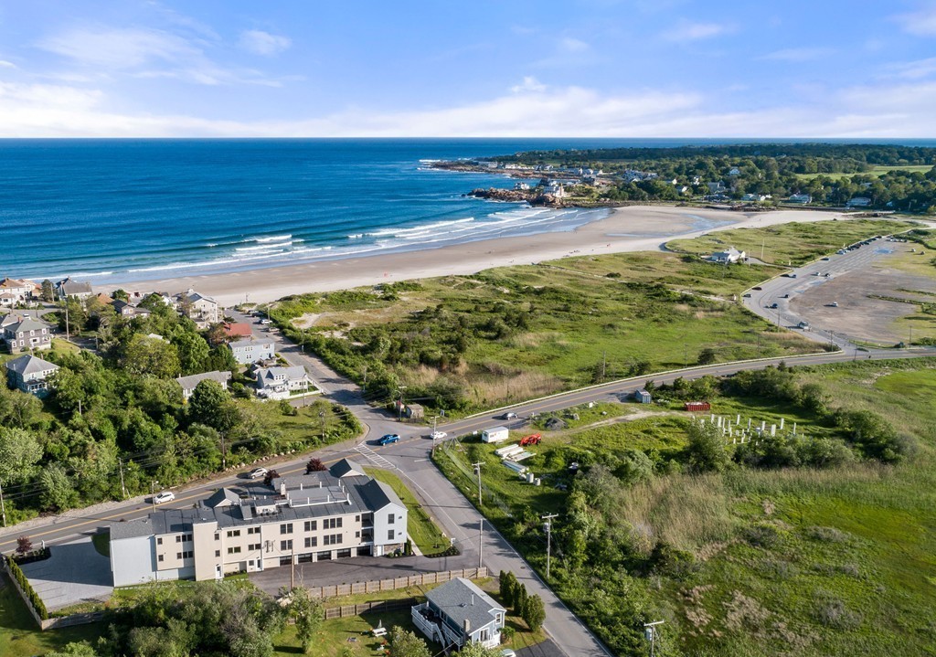 78 Thatcher Road, Unit 2 Gloucester, MA 01930 - Photo 17 of 20