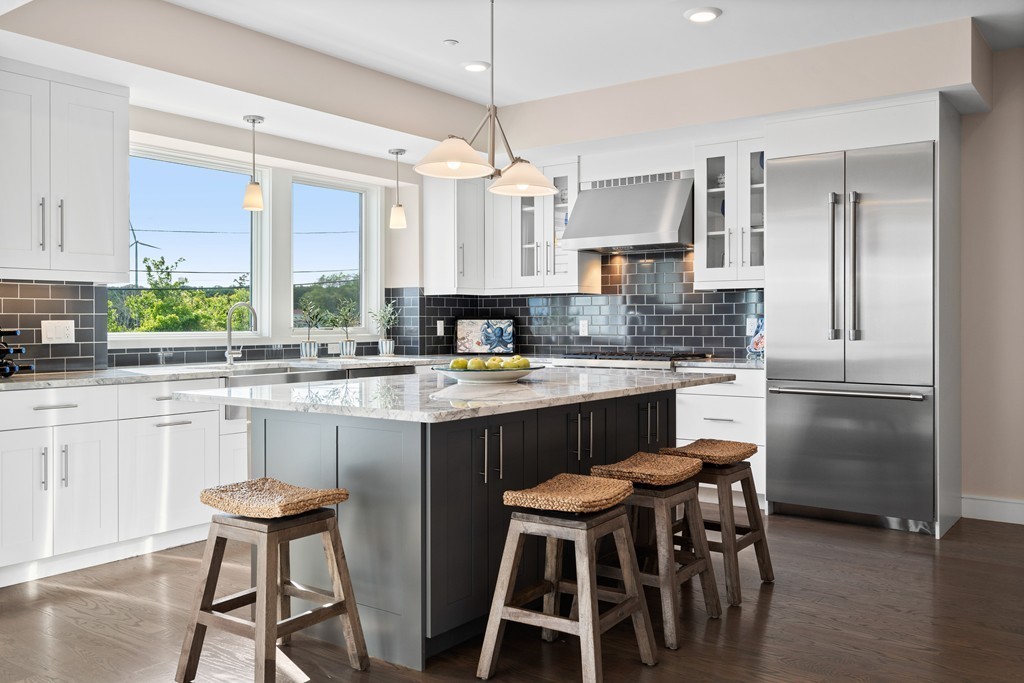 78 Thatcher Road, Unit 2 Gloucester, MA 01930 - Photo 2 of 20