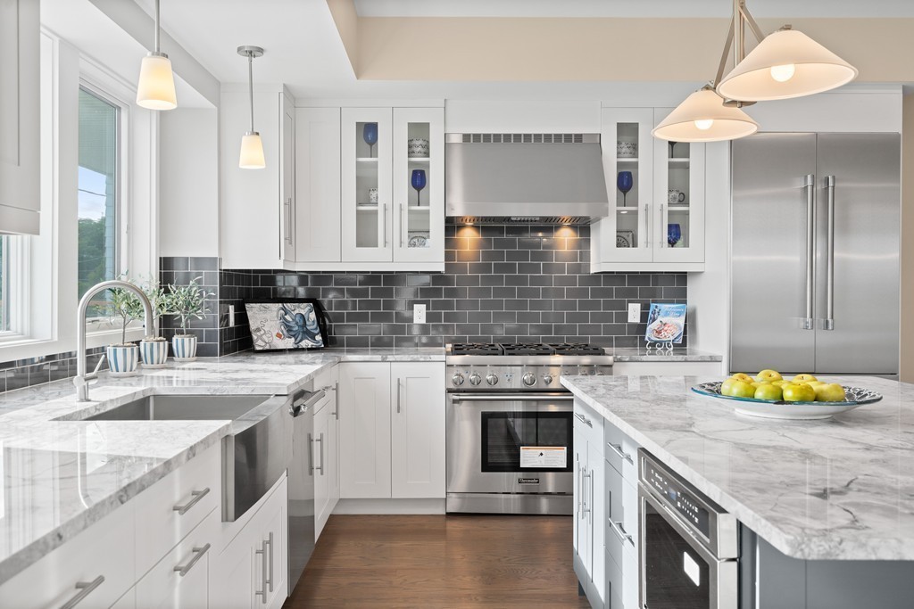 78 Thatcher Road, Unit 2 Gloucester, MA 01930 - Photo 4 of 20