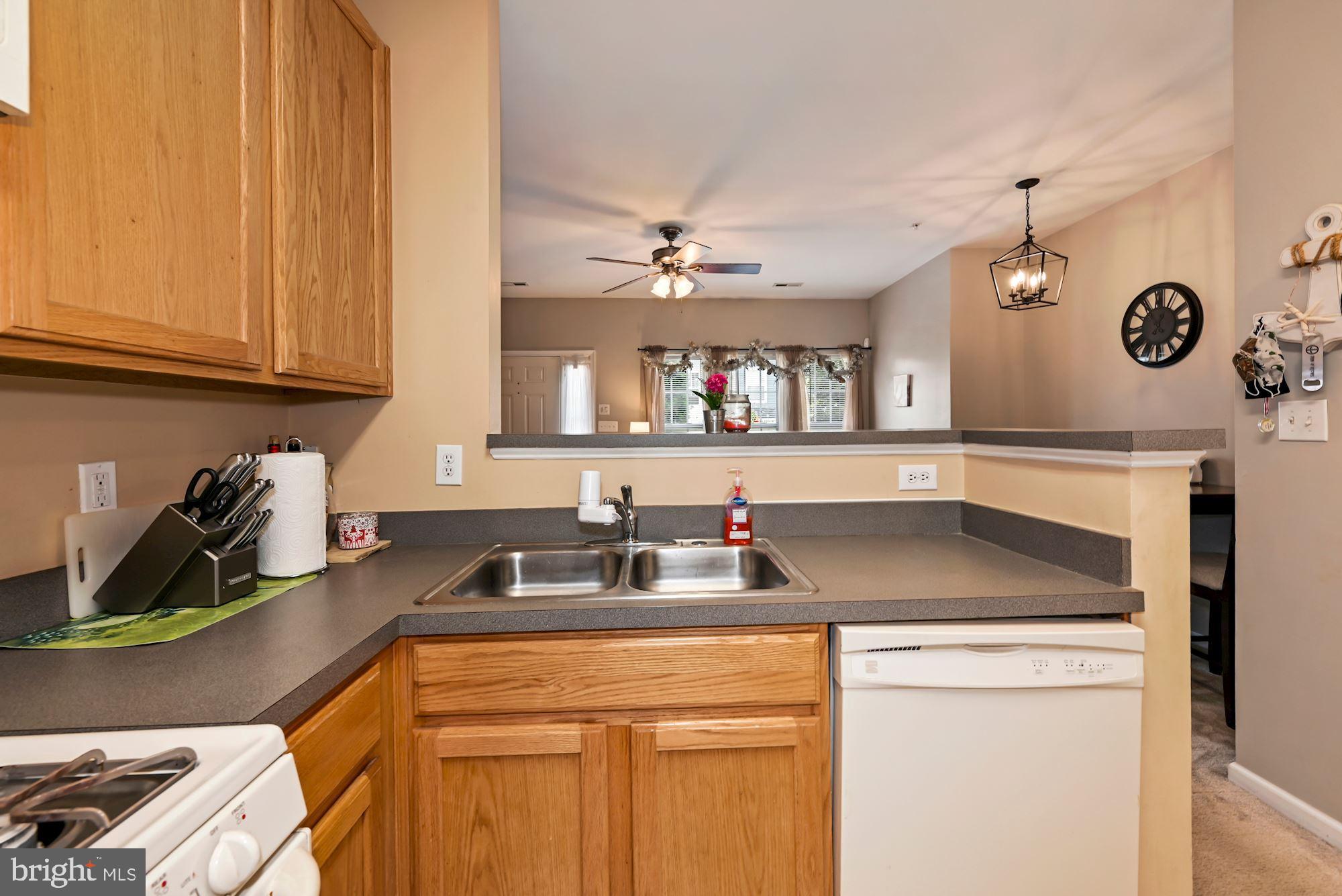 9 River Lane Riverside, NJ 08075 - Photo 11 of 27