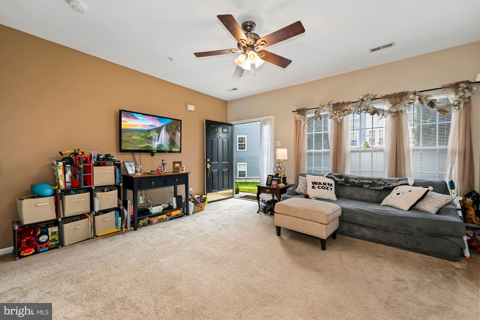 9 River Lane Riverside, NJ 08075 - Photo 4 of 27