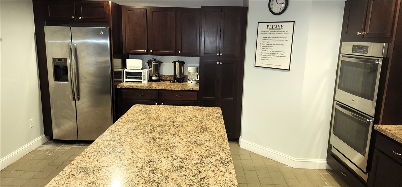 76 Robin Drive Tiverton, RI 02878 - Photo 23 of 30 community kitchen